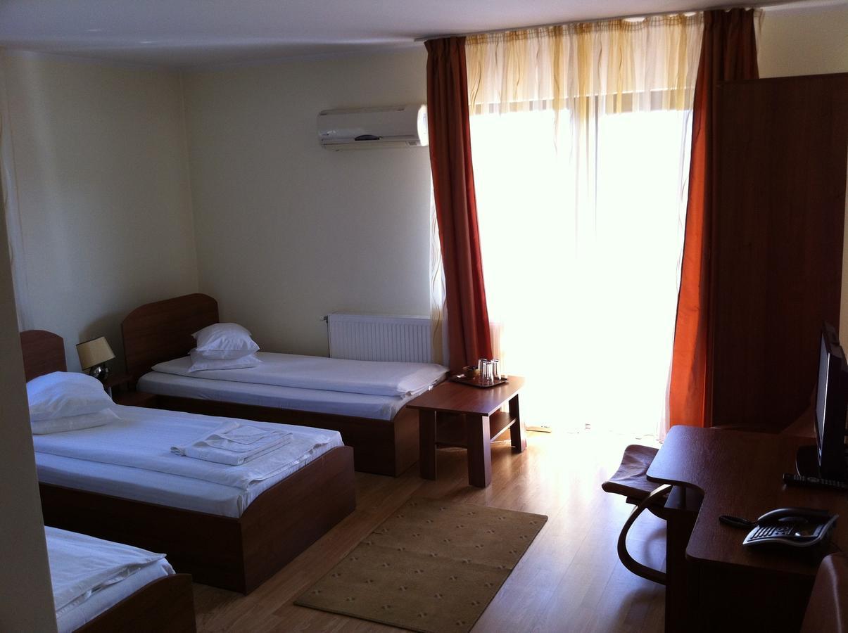 Jrb Hotel Doctor Petru Groza Exterior foto